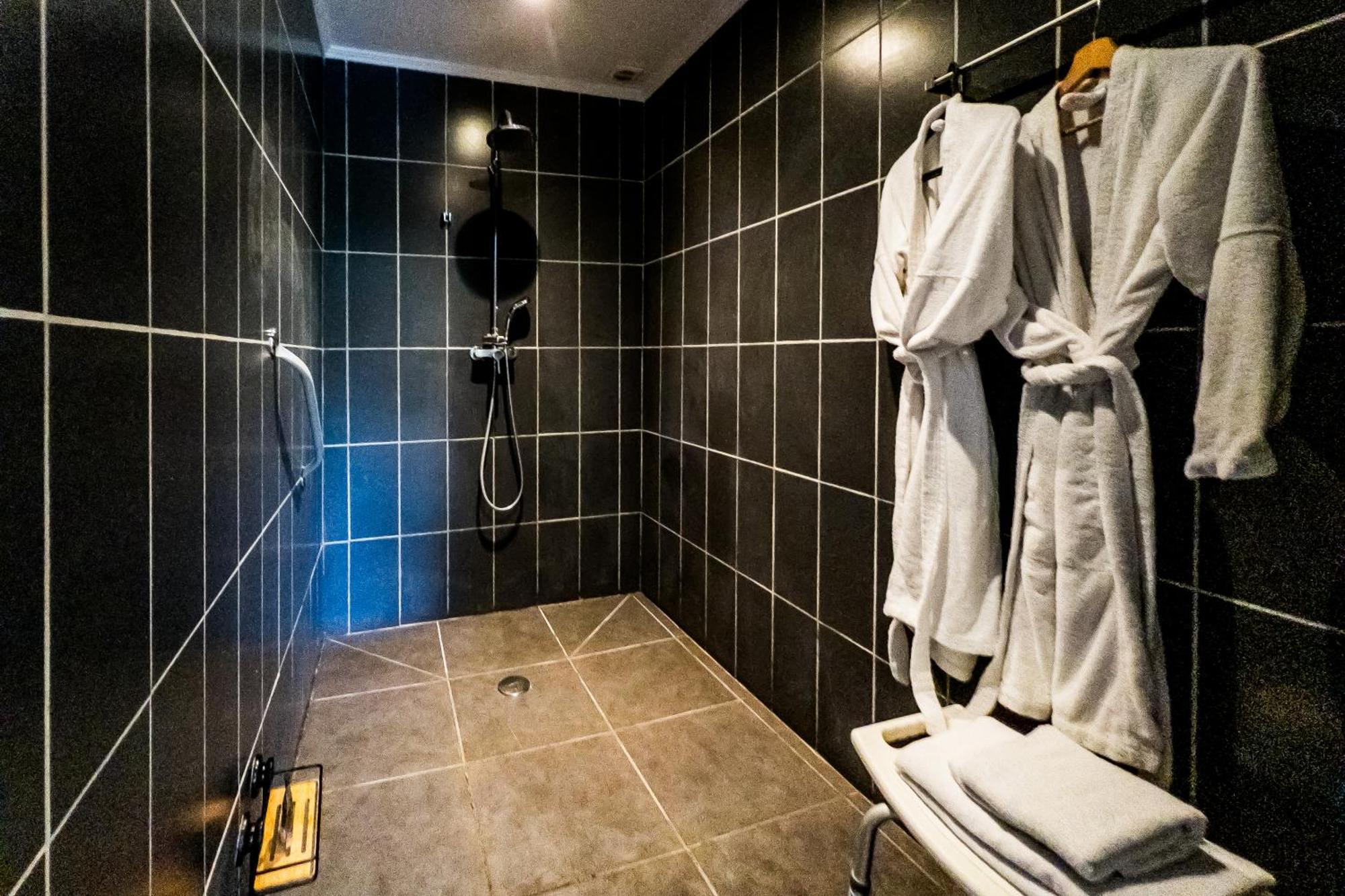 Hotel Joly Armentieres Exterior photo