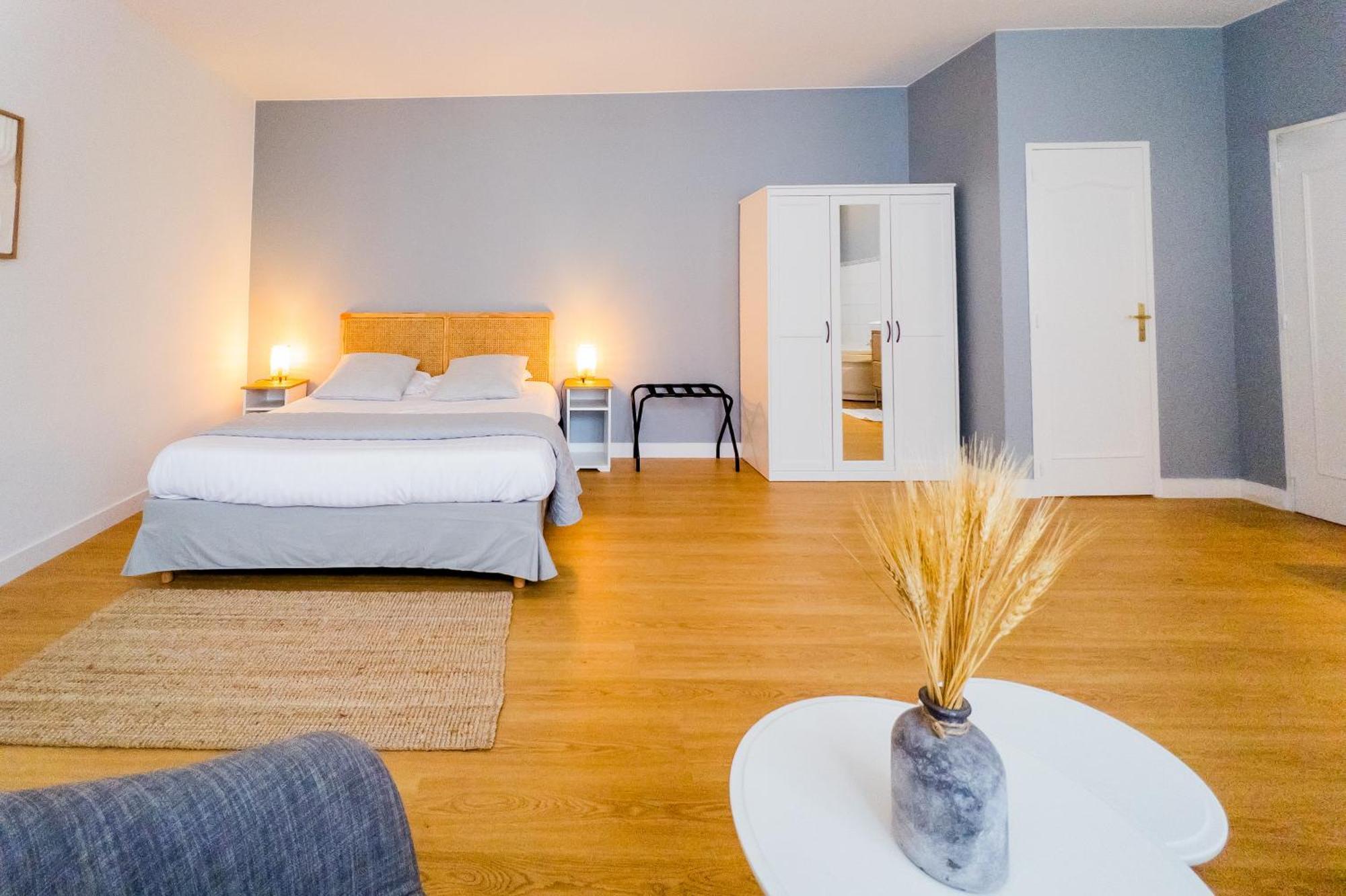 Hotel Joly Armentieres Exterior photo
