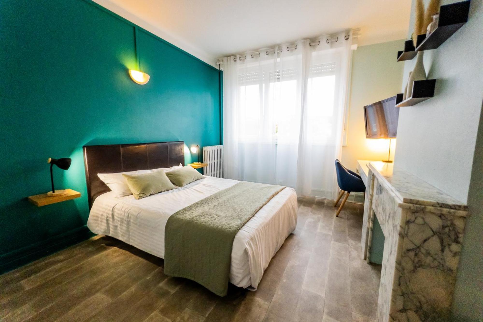 Hotel Joly Armentieres Exterior photo